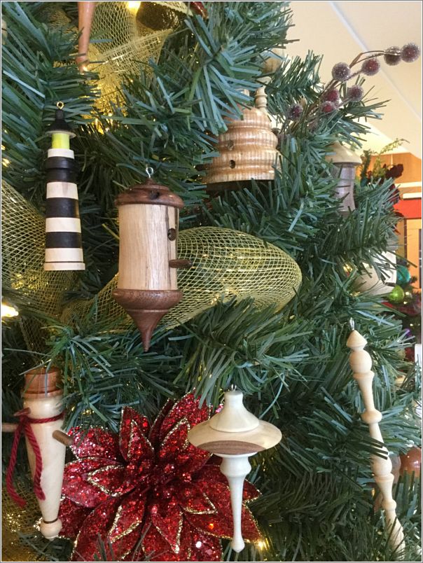 awa tree 2017 ornament 20